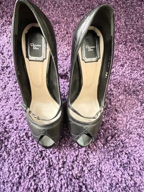 Christian Dior Black quilted leather upper heel , peep toe with Chain Detail